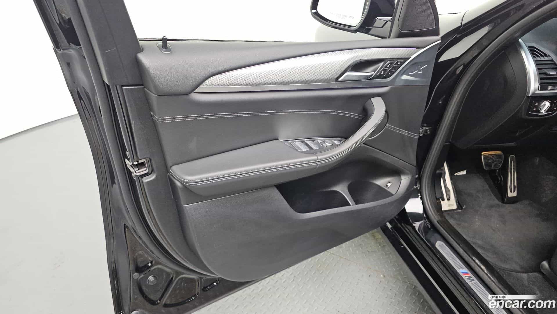 X3 BMW 2021.2-INNER-034