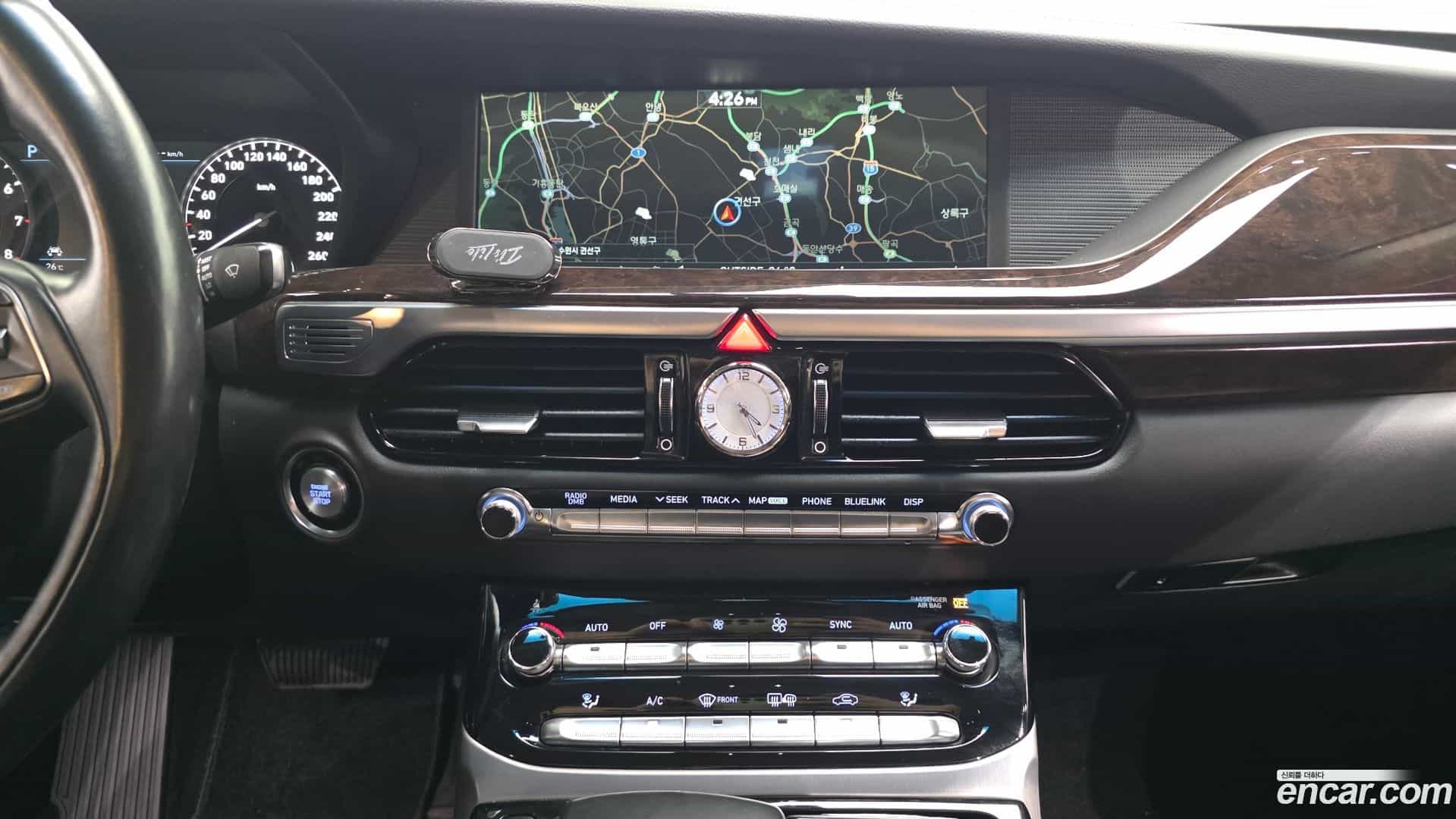 EQ900 Genesis 2016.2-OPTION-020