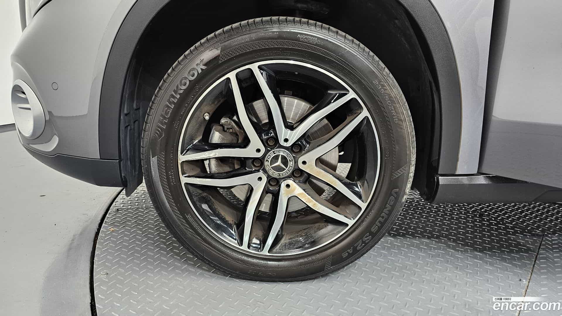 GLA-Class Mercedes-Benz 2019.6-OUTER-005