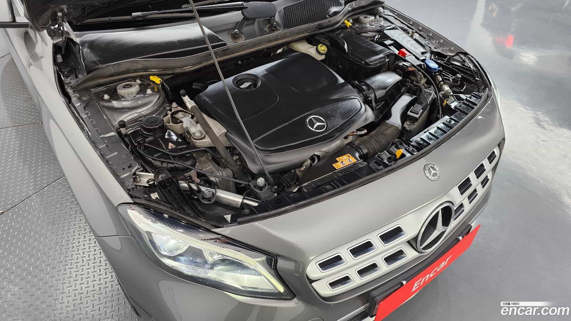 GLA-Class Mercedes-Benz 2019.6-OUTER-006