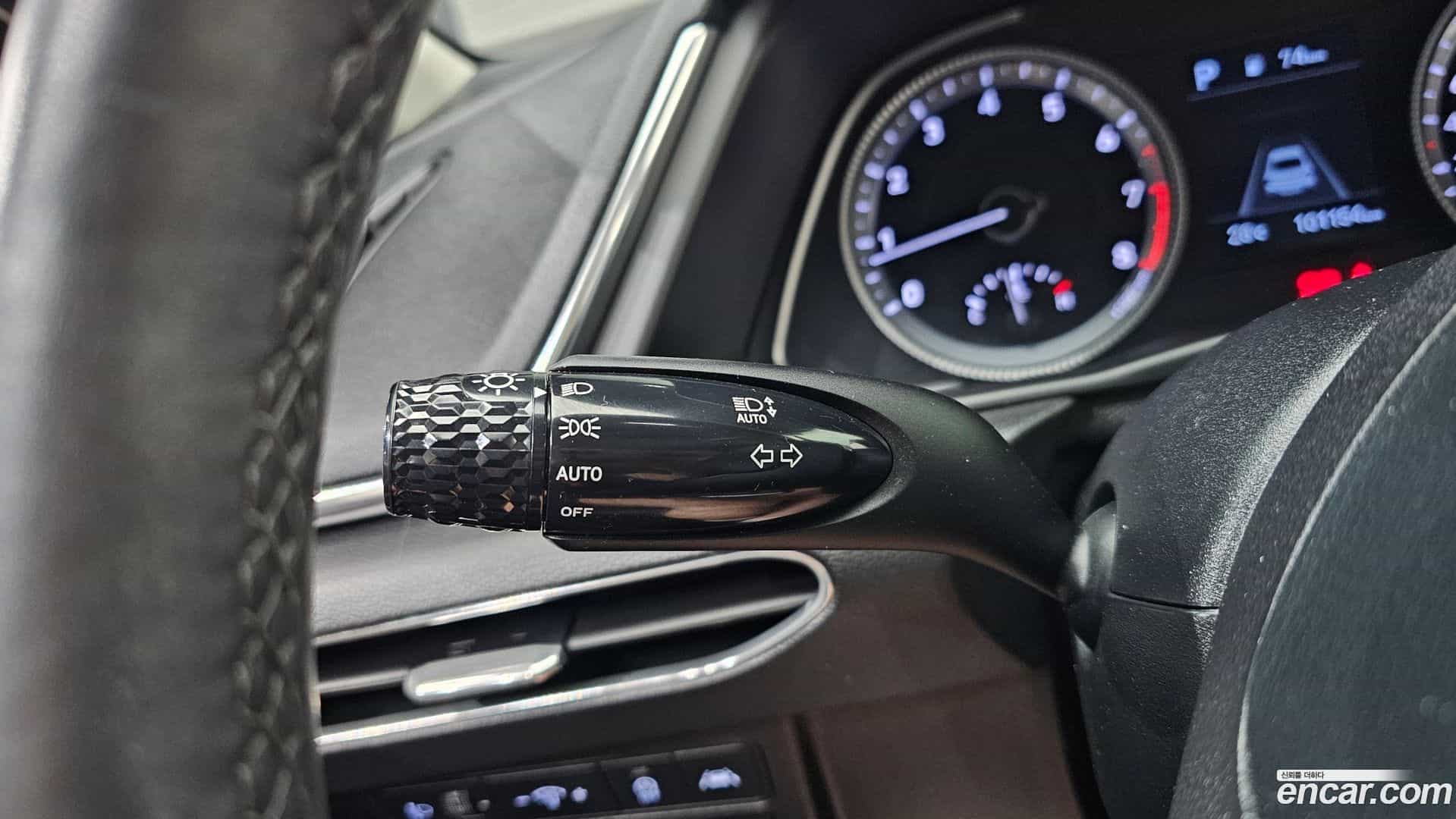 Sonata Hyundai 2019.4-OPTION-040