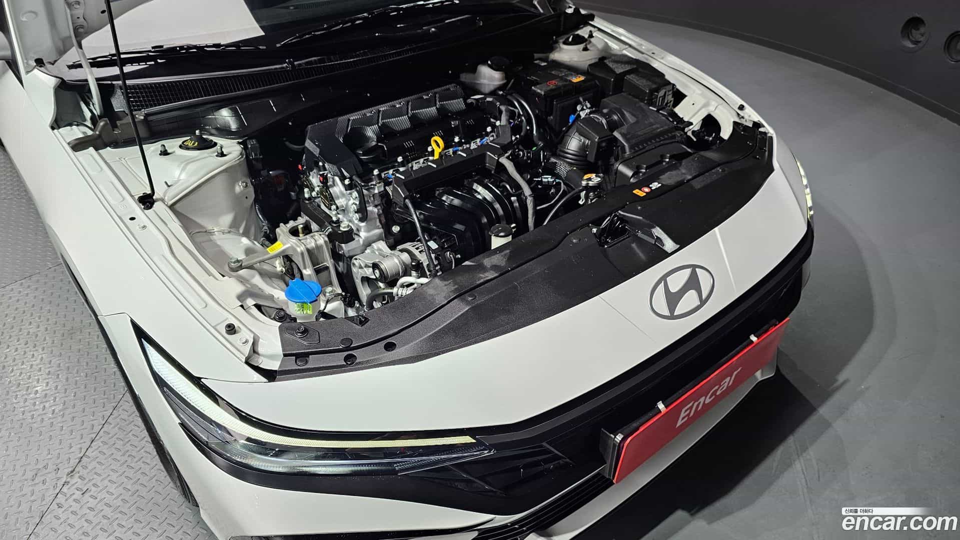 AVANTE Hyundai 2024.1-OUTER-006