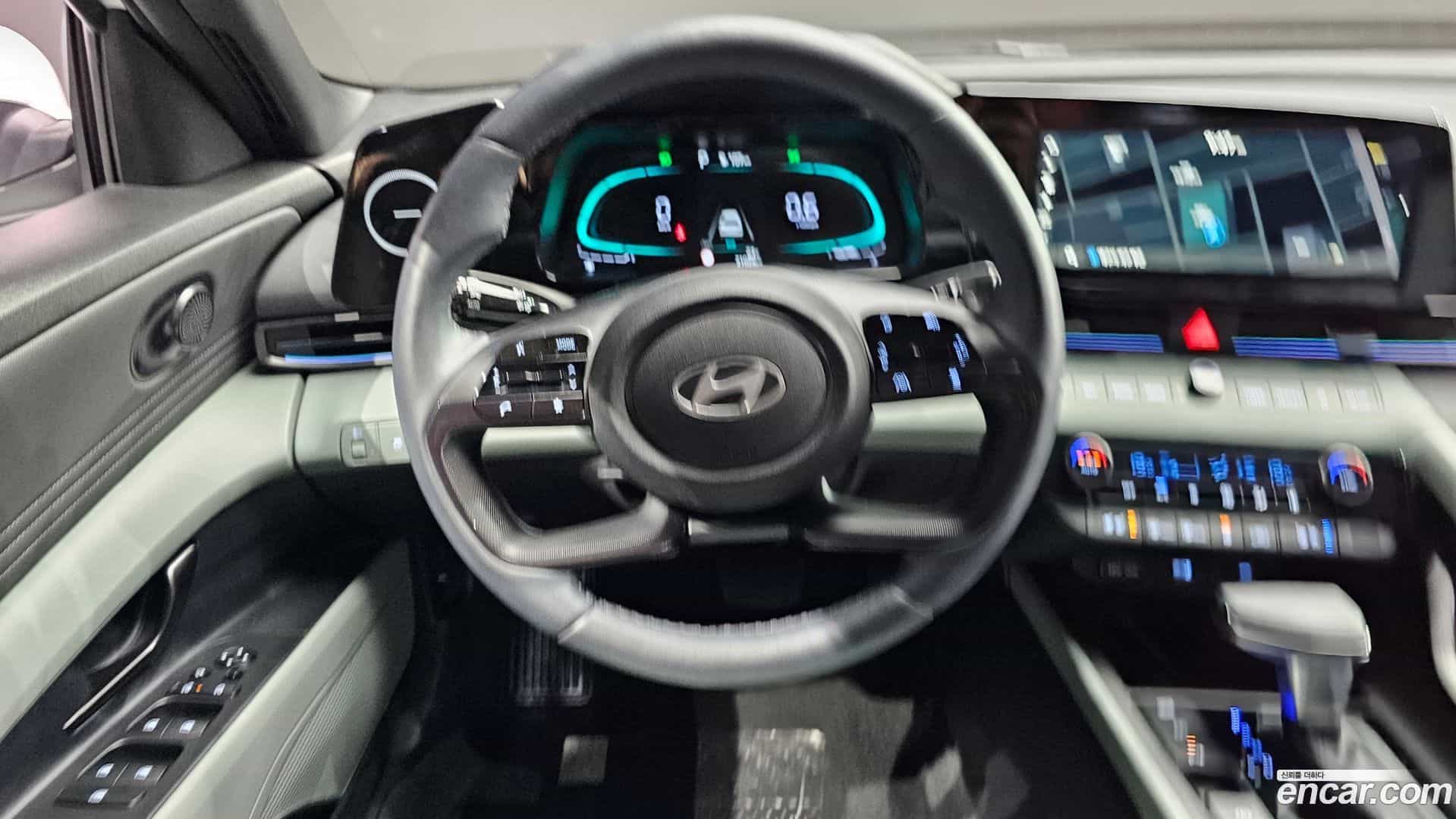 AVANTE Hyundai 2024.1-OPTION-019