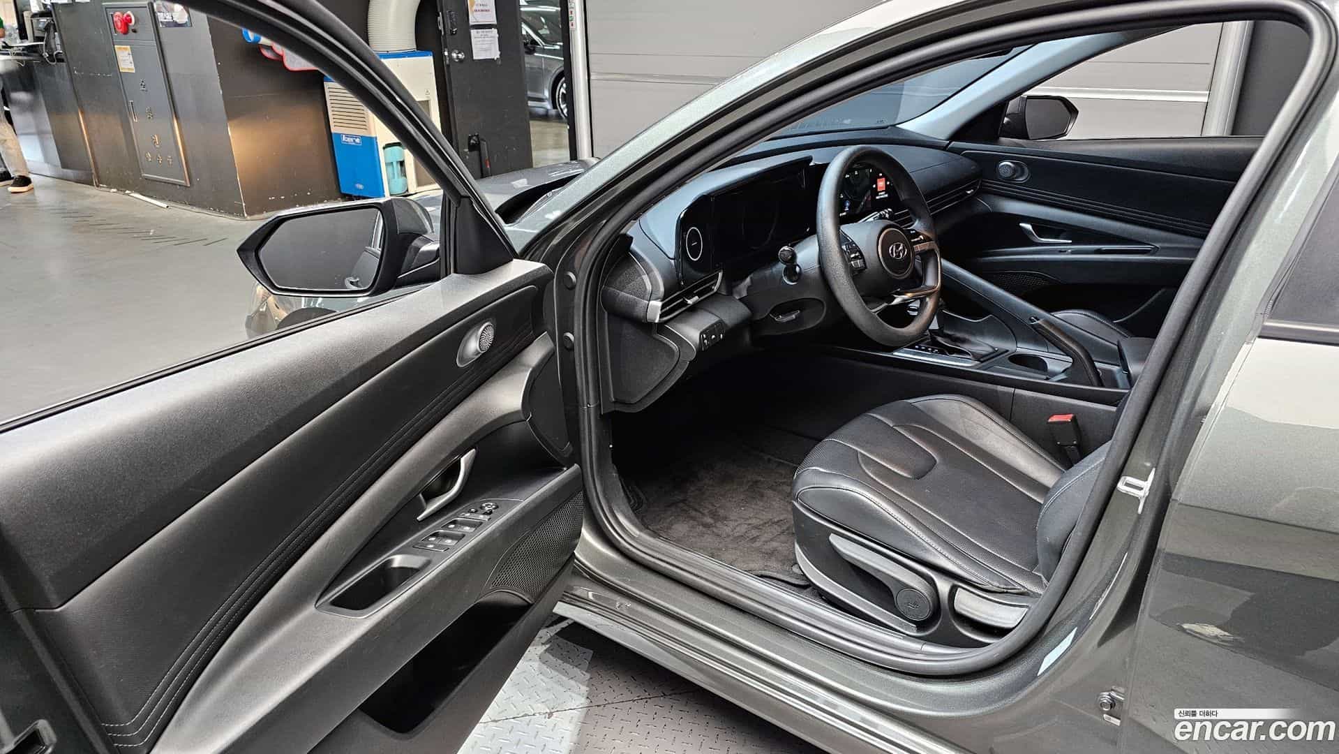 AVANTE Hyundai 2021.3-INNER-010
