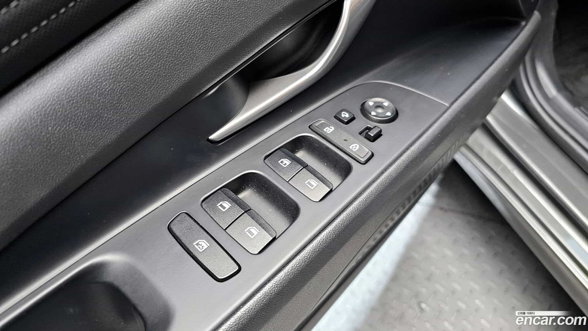 AVANTE Hyundai 2021.3-OPTION-024