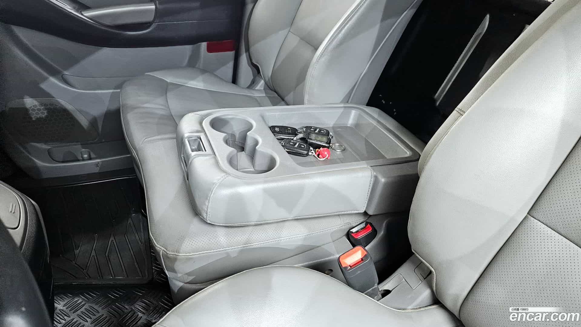 Starex Hyundai 2018.11-OPTION-023