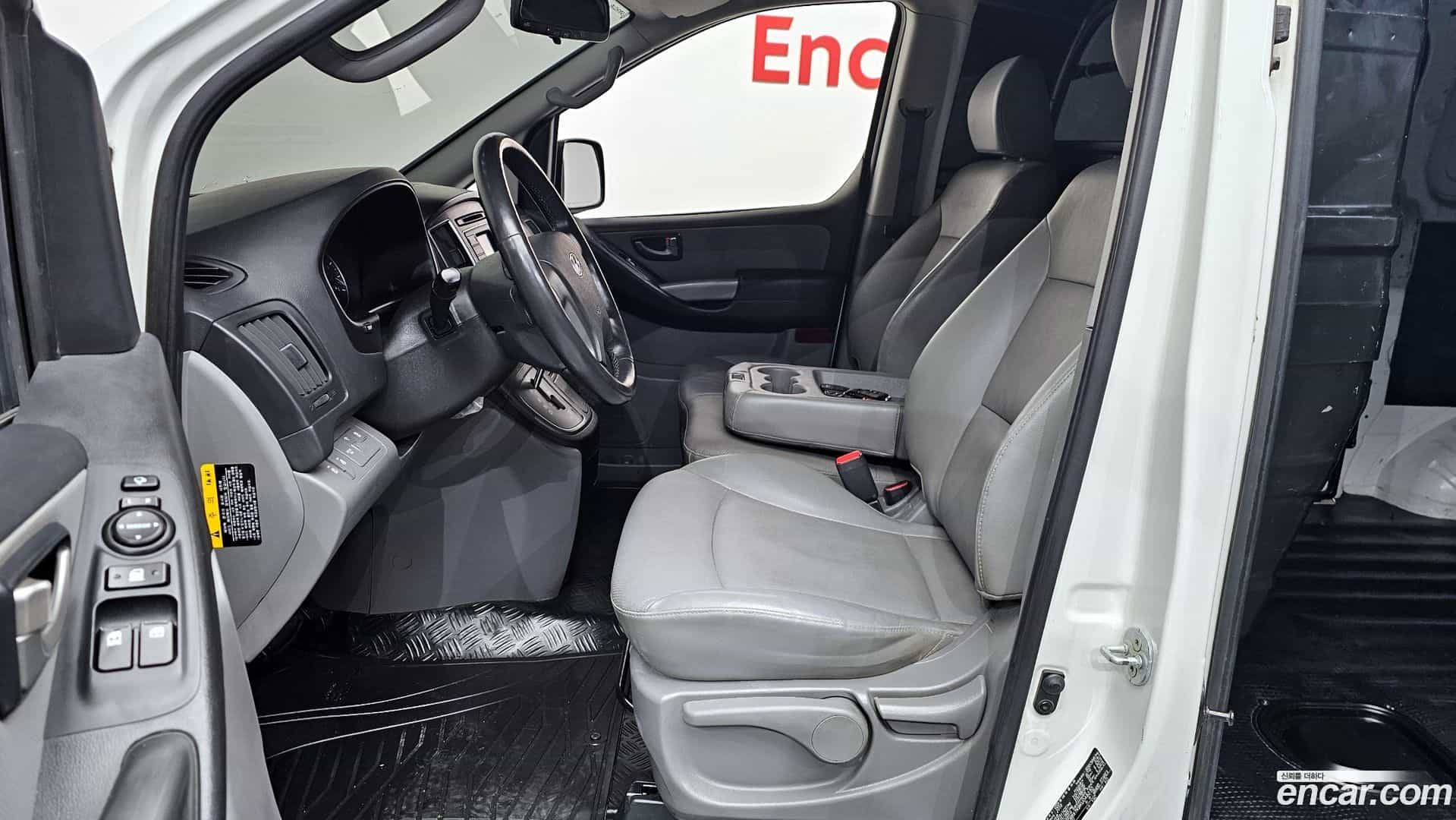 Starex Hyundai 2018.11-OPTION-040