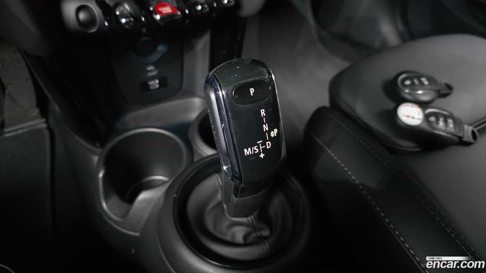 Cooper Mini 2022.1-INNER-009