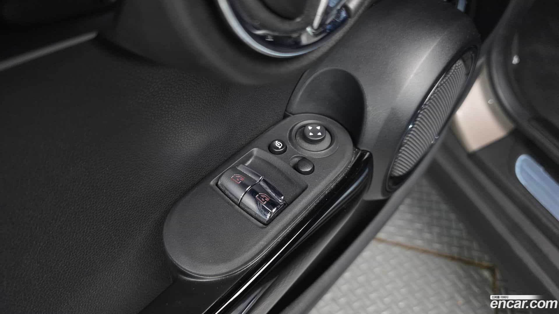 Cooper Mini 2022.1-OPTION-015