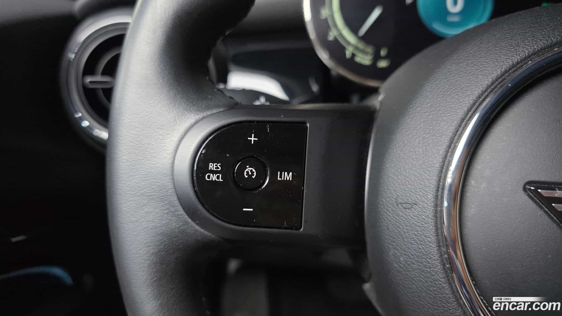 Cooper Mini 2022.1-OPTION-042