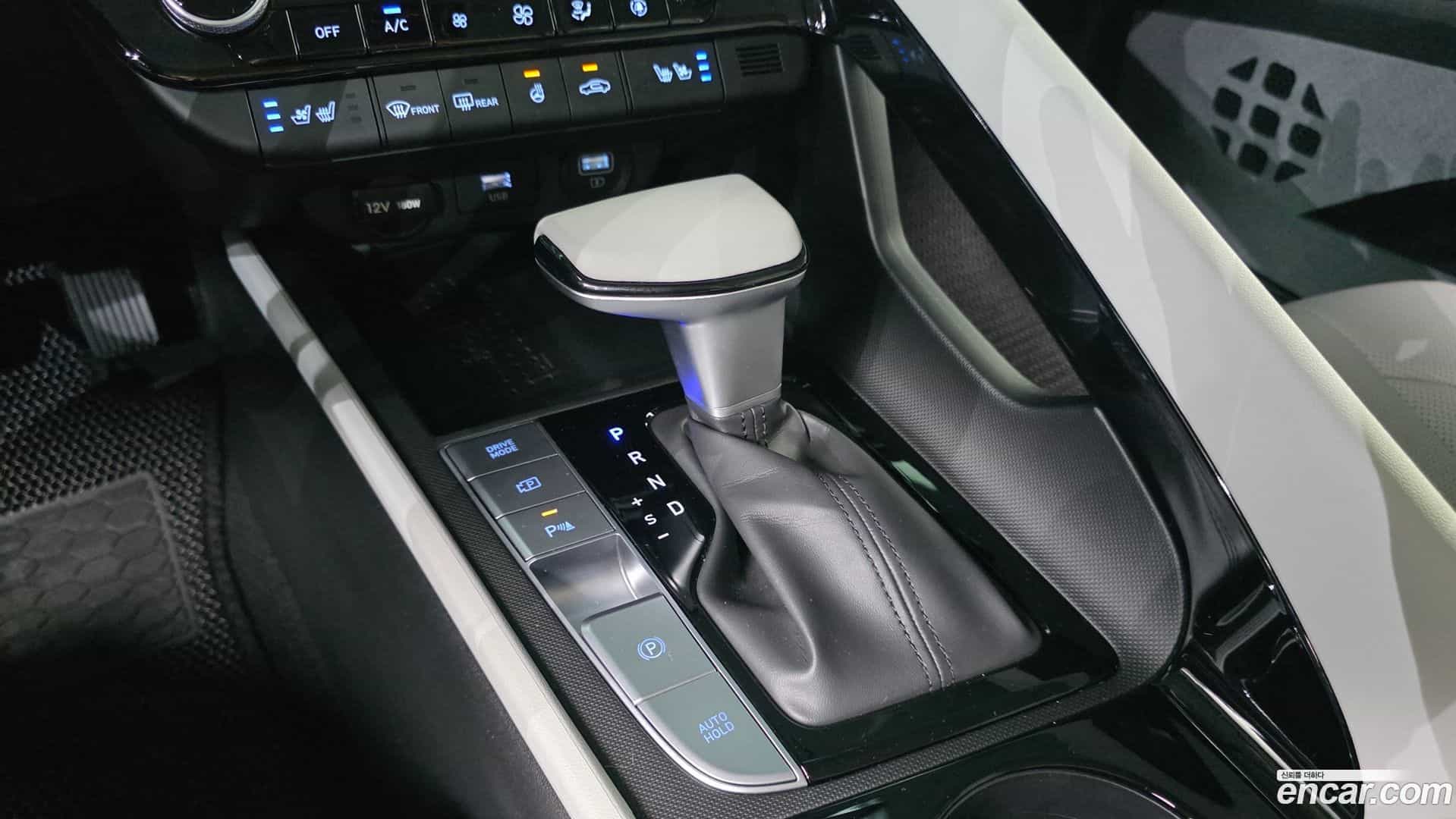 AVANTE Hyundai 2022.11-INNER-009