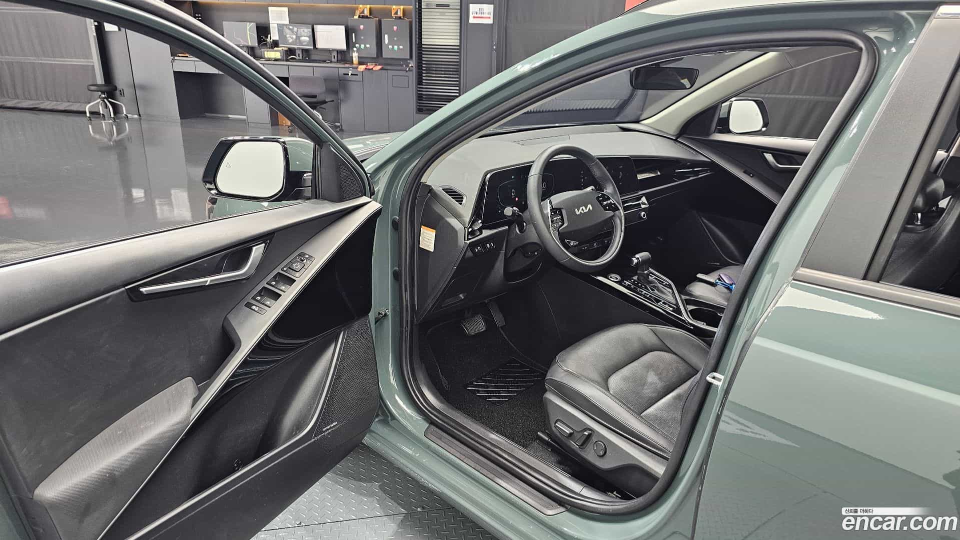 Niro Kia 2022.3-INNER-010