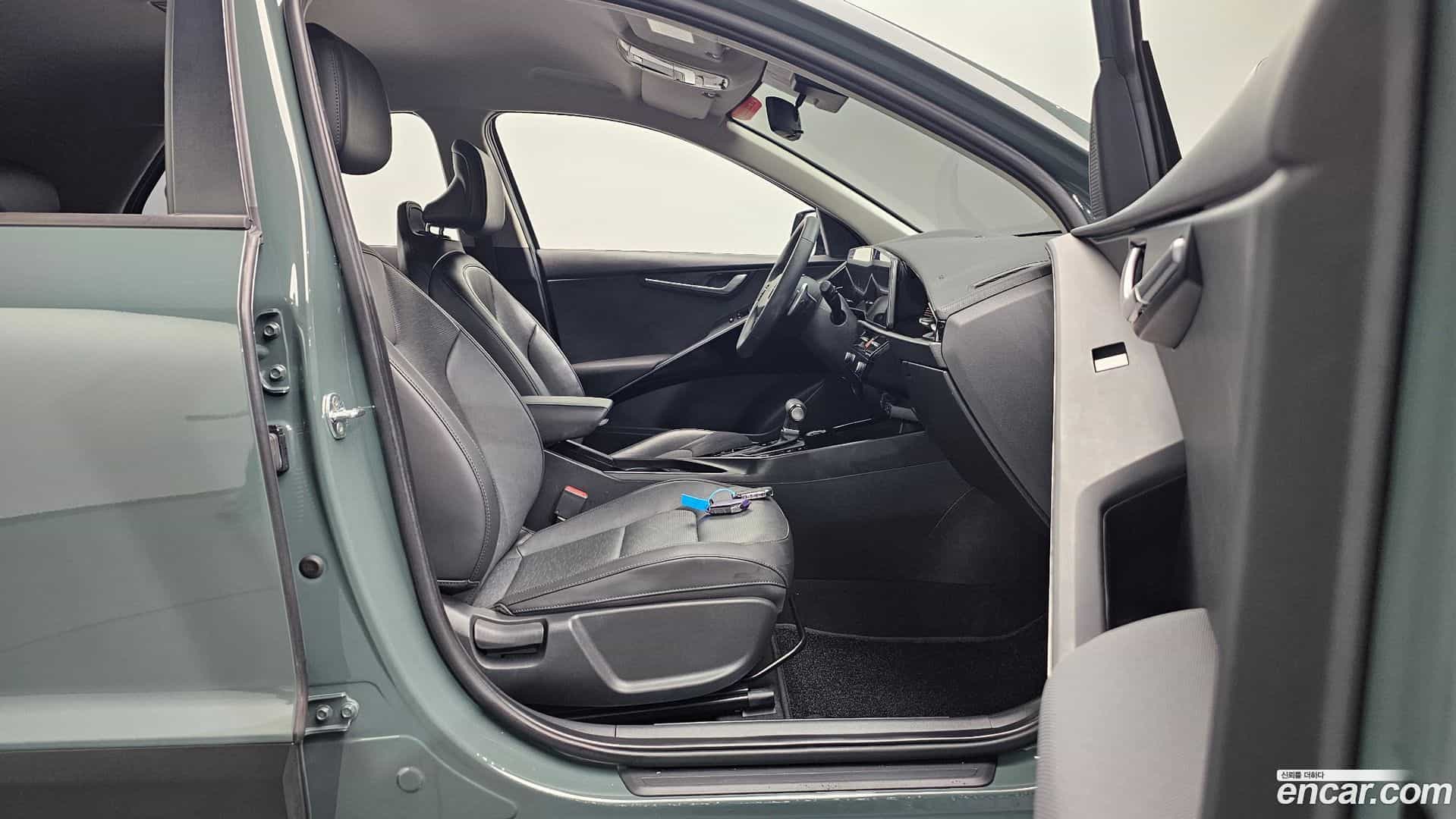Niro Kia 2022.3-INNER-036