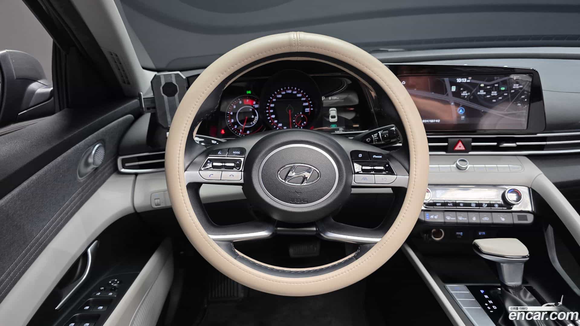 AVANTE Hyundai 2021.3-OPTION-018