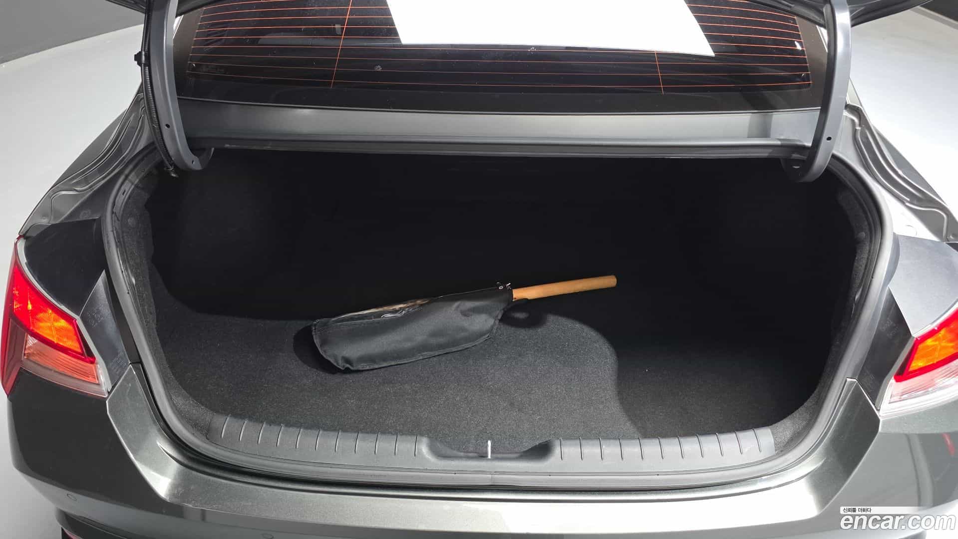 AVANTE Hyundai 2021.3-OPTION-021