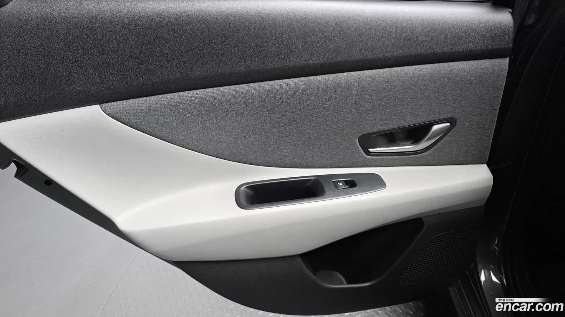 AVANTE Hyundai 2021.3-INNER-035