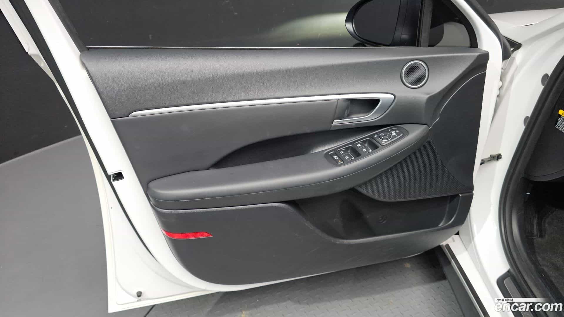 Sonata Hyundai 2019.4-INNER-034