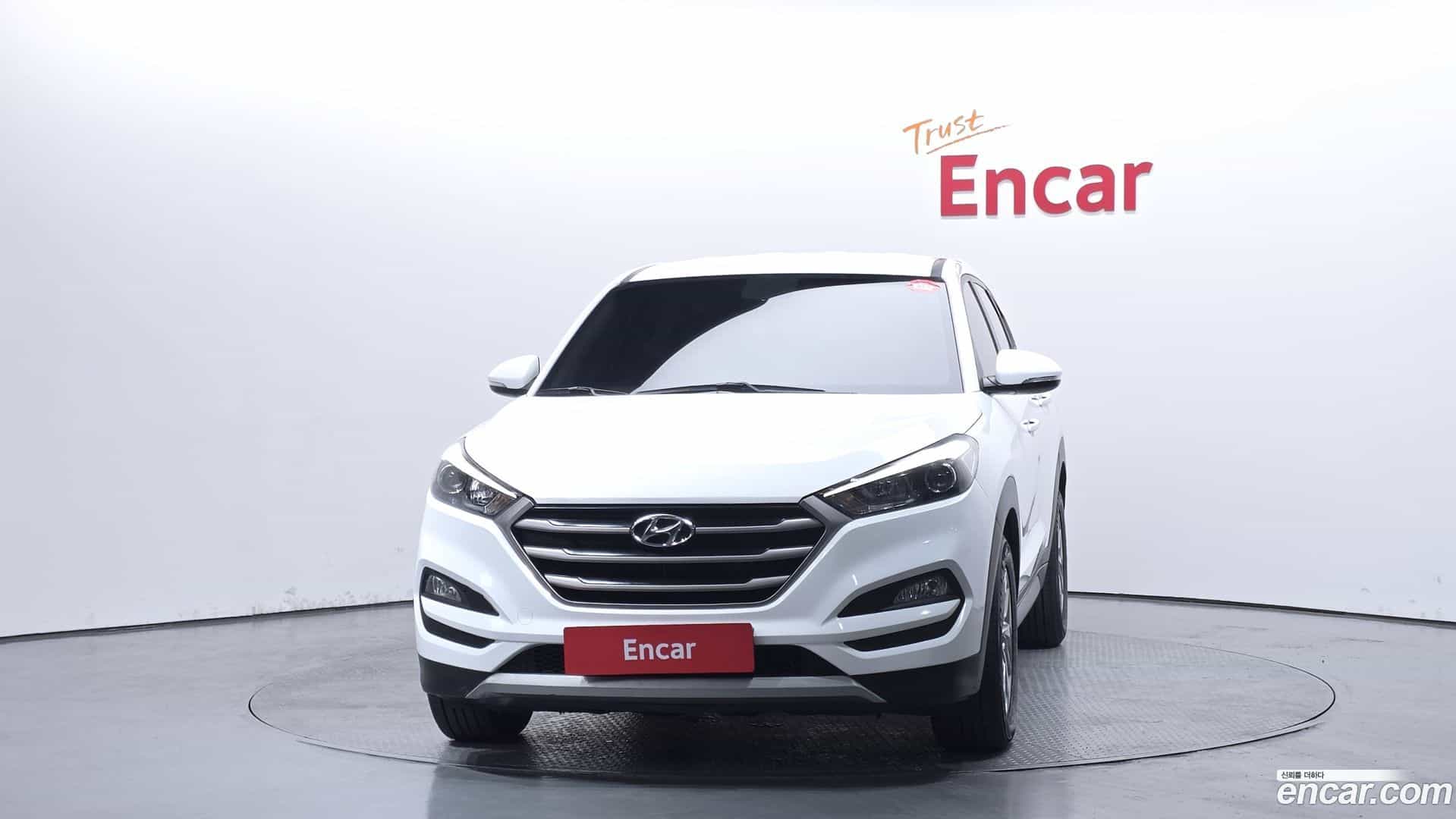 Tucson Hyundai 2016.5-OUTER-003