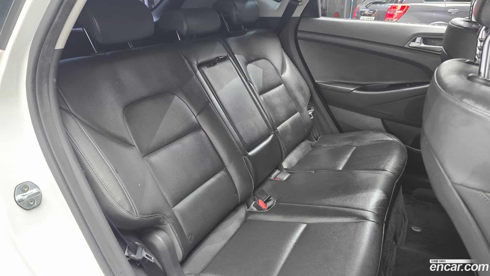Tucson Hyundai 2016.5-OPTION-016