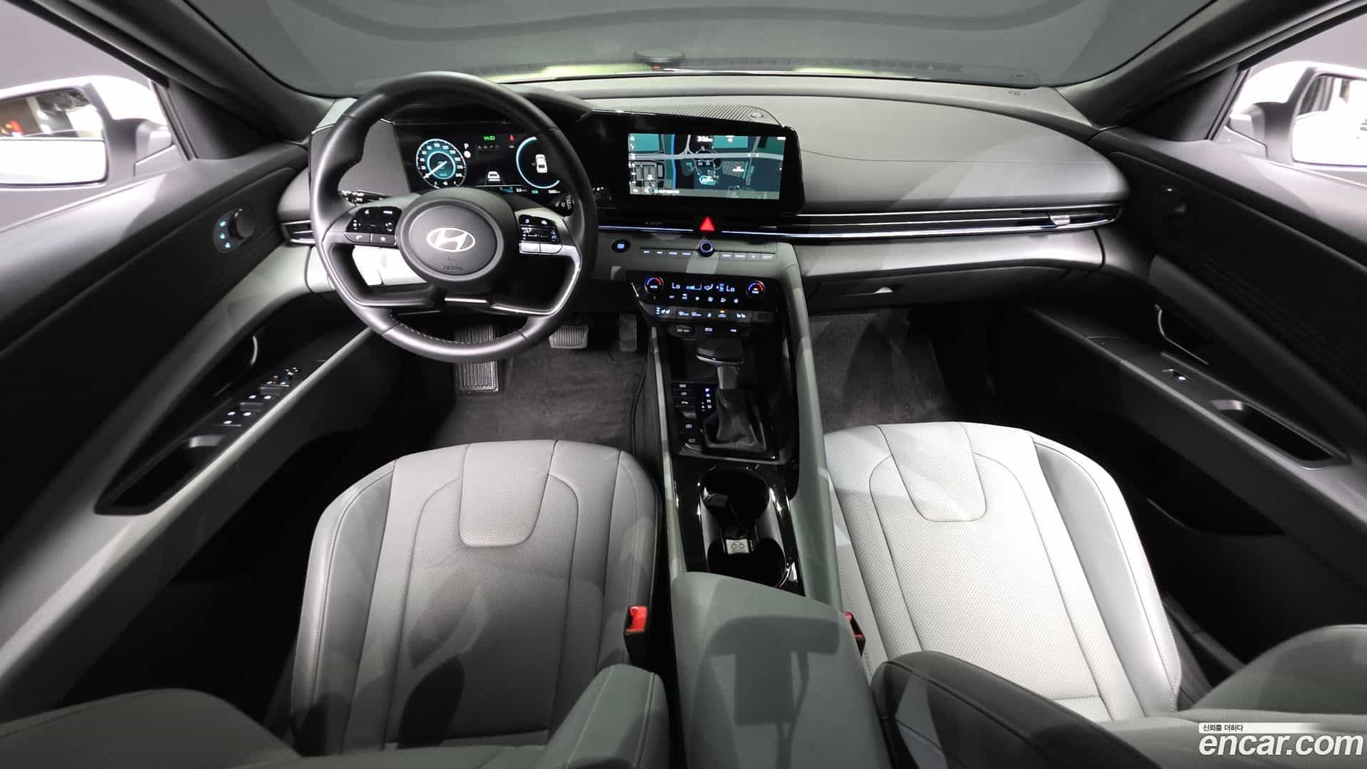 AVANTE Hyundai 2024.9-INNER-007