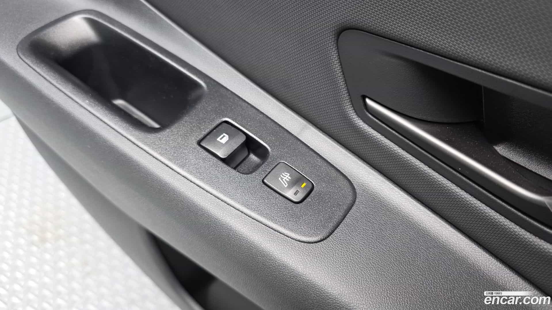 AVANTE Hyundai 2024.9-OPTION-022