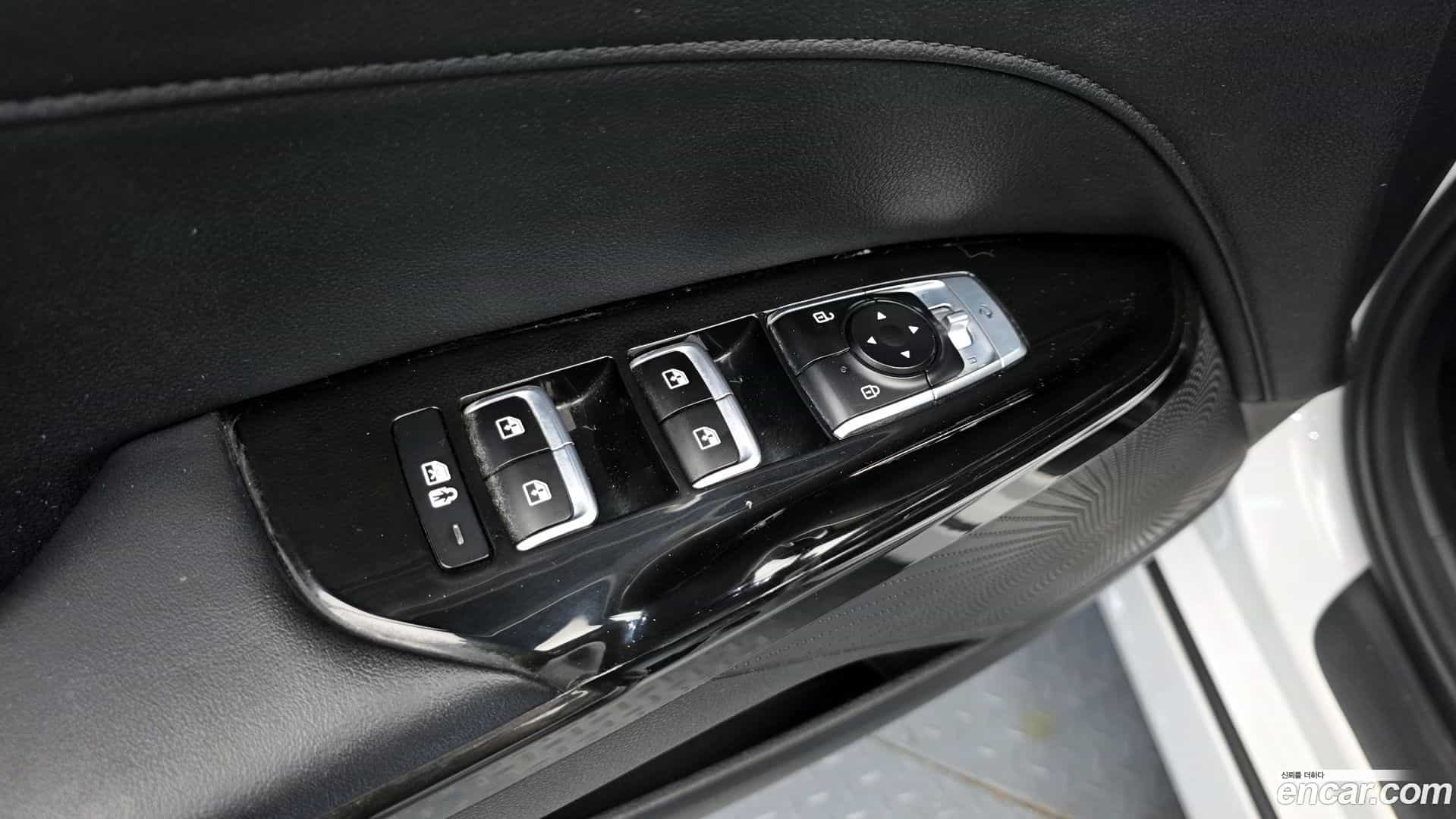 K5 Kia 2020.0-OPTION-023