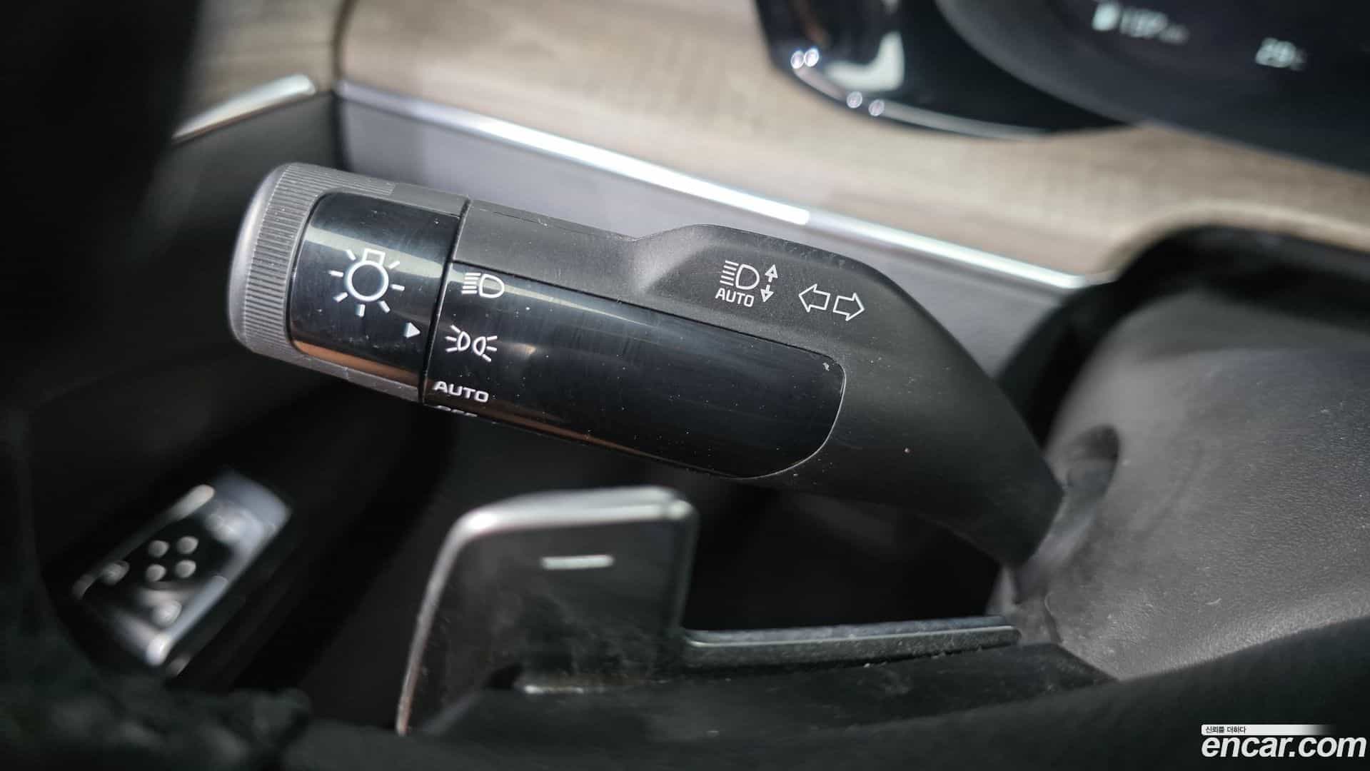 K5 Kia 2020.0-OPTION-024