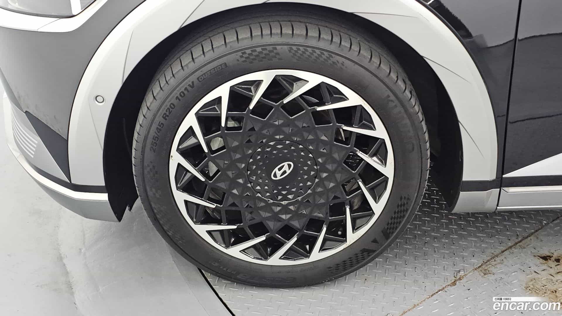 Ioniq5 Hyundai 2022.3-OUTER-005