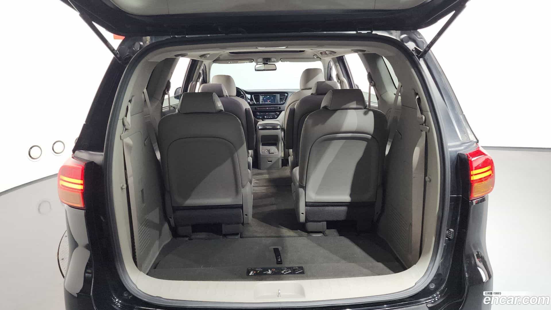 Canival Kia 2014.7-OPTION-023