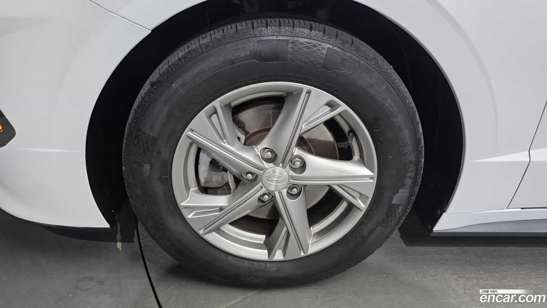 Sonata Hyundai 2019.3-OUTER-005