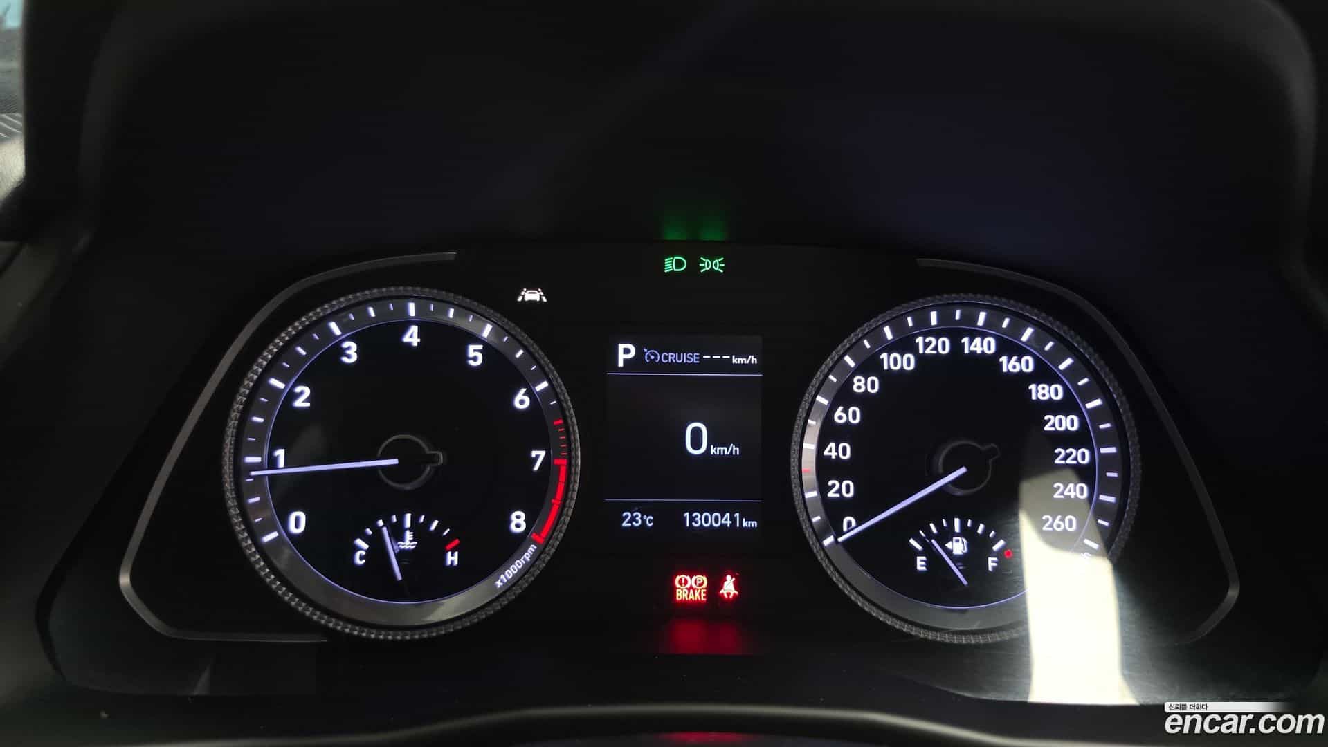 Sonata Hyundai 2019.3-INNER-008