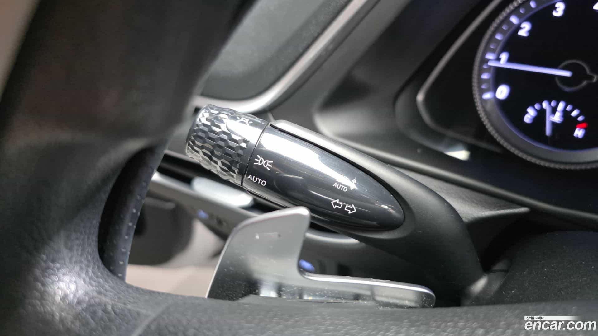 Sonata Hyundai 2019.3-OPTION-019