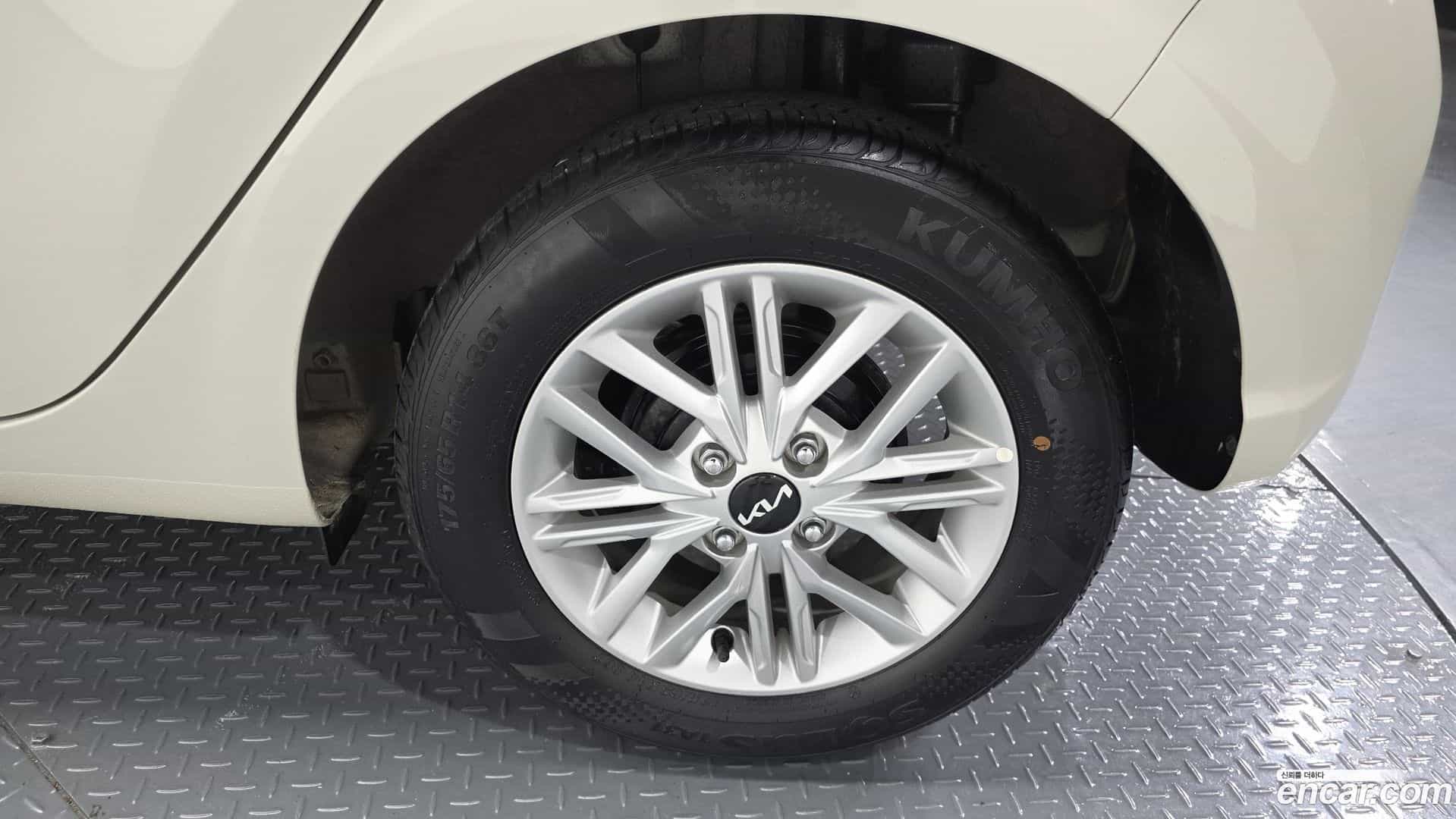 morning Kia 2022.0-OUTER-031