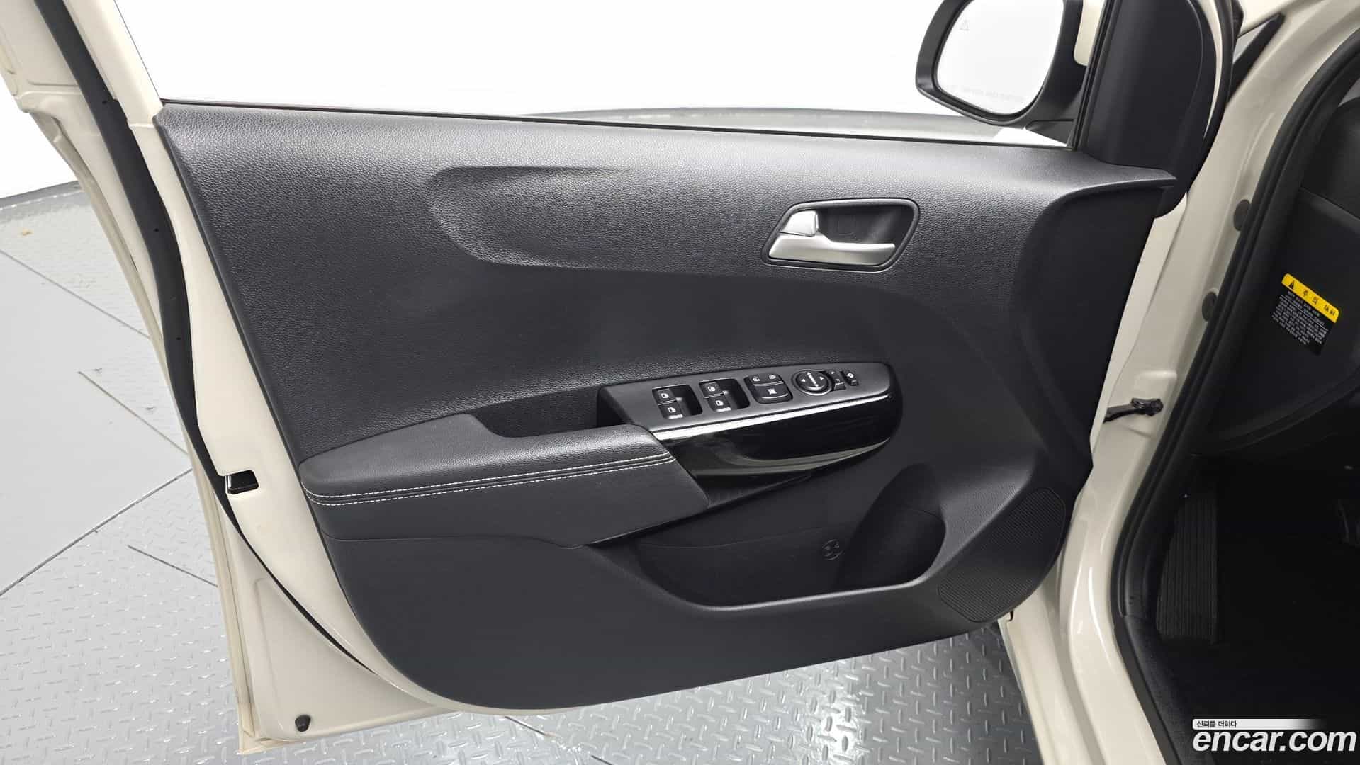 morning Kia 2022.0-INNER-034
