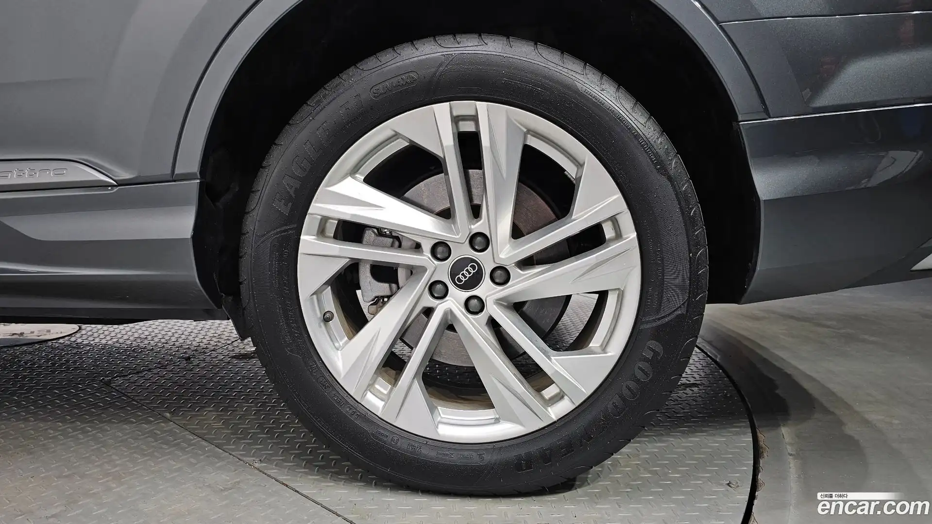 Q7 Audi 2022.9-OUTER-031
