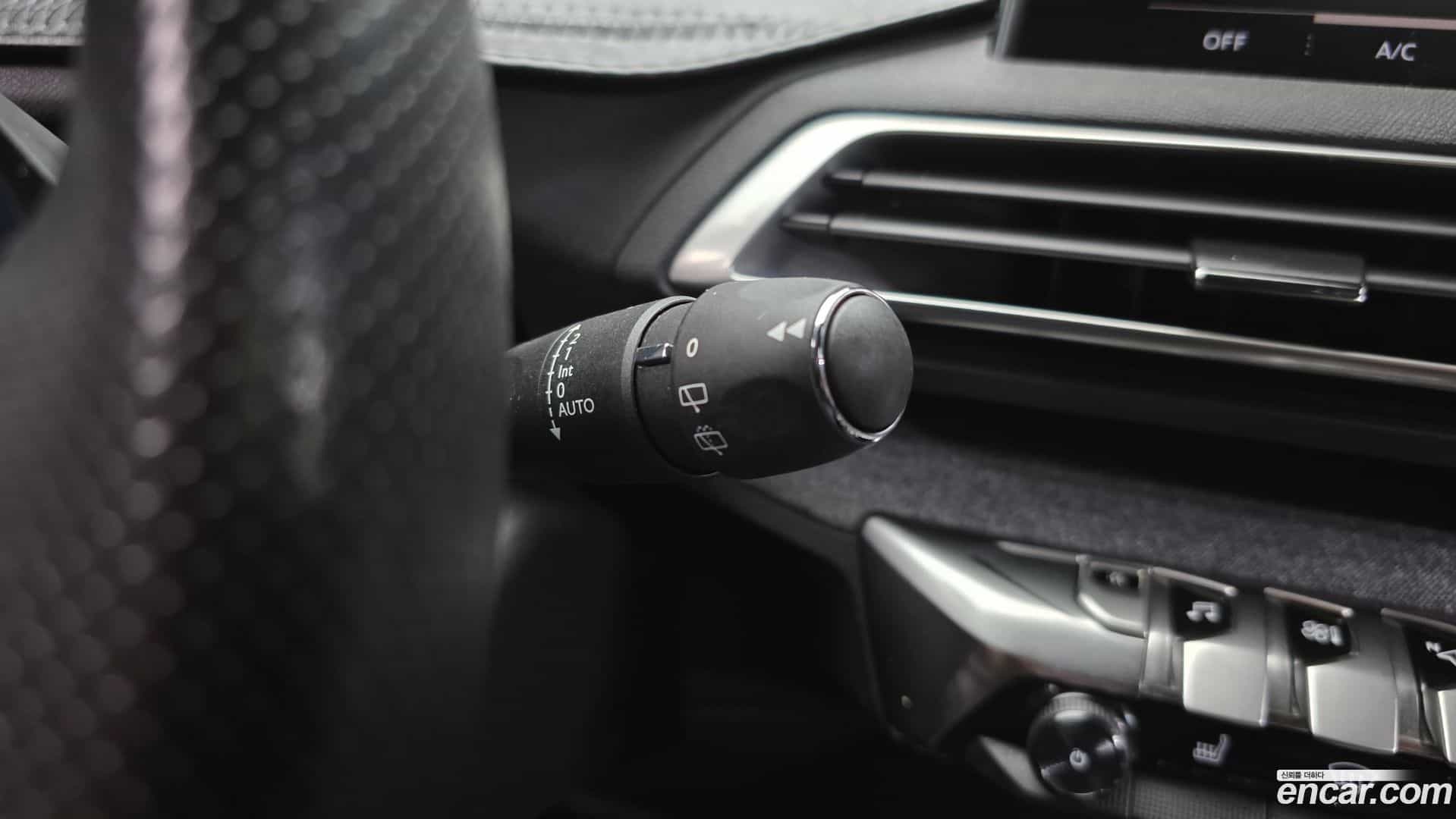 5008 Peugeot 2019.6-OPTION-022