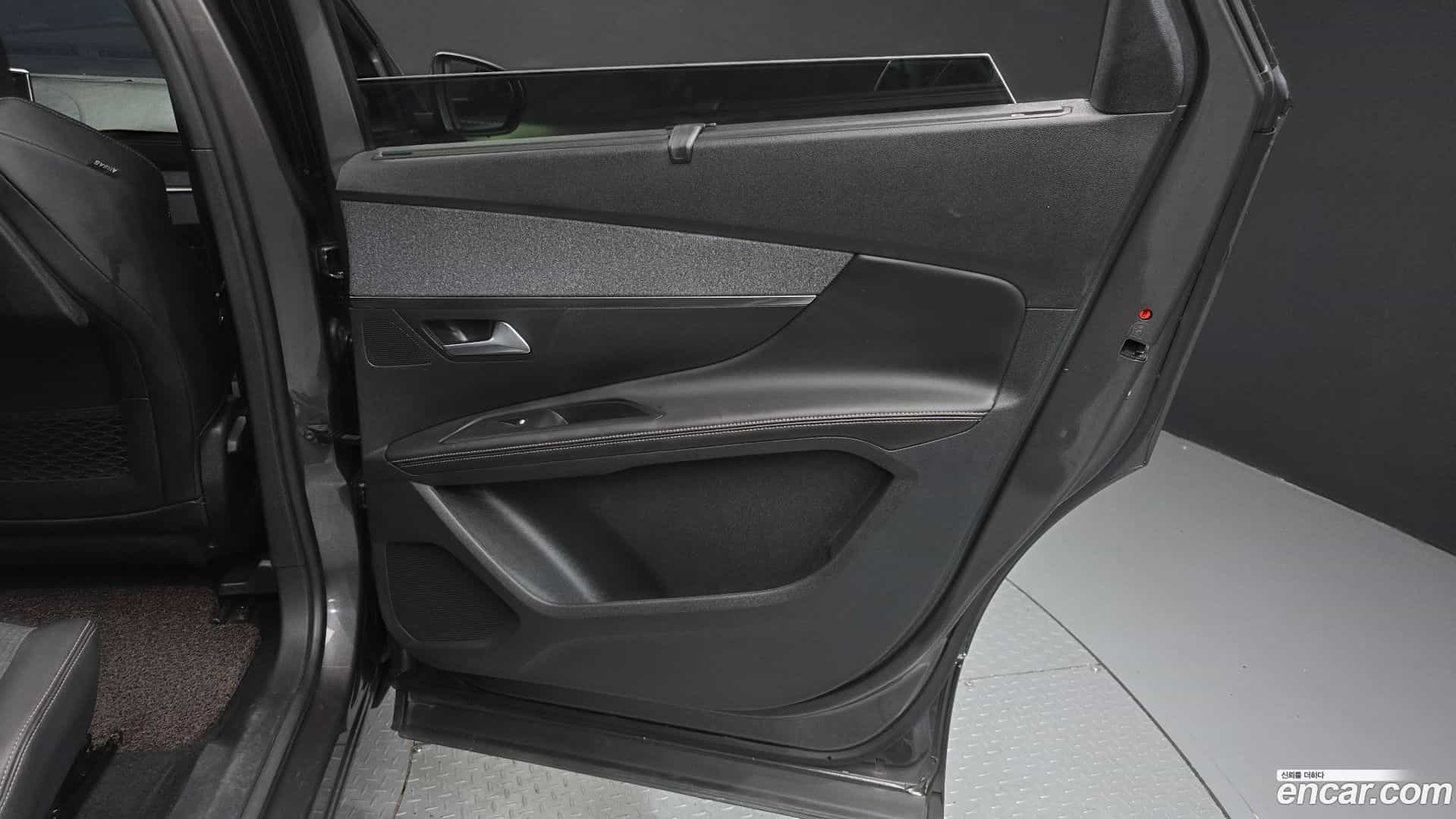5008 Peugeot 2019.6-INNER-035