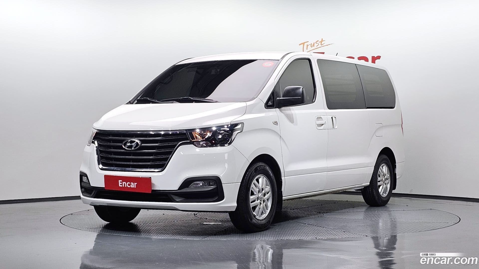 Main__Slider__Photo:Starex Hyundai 2021.2-0