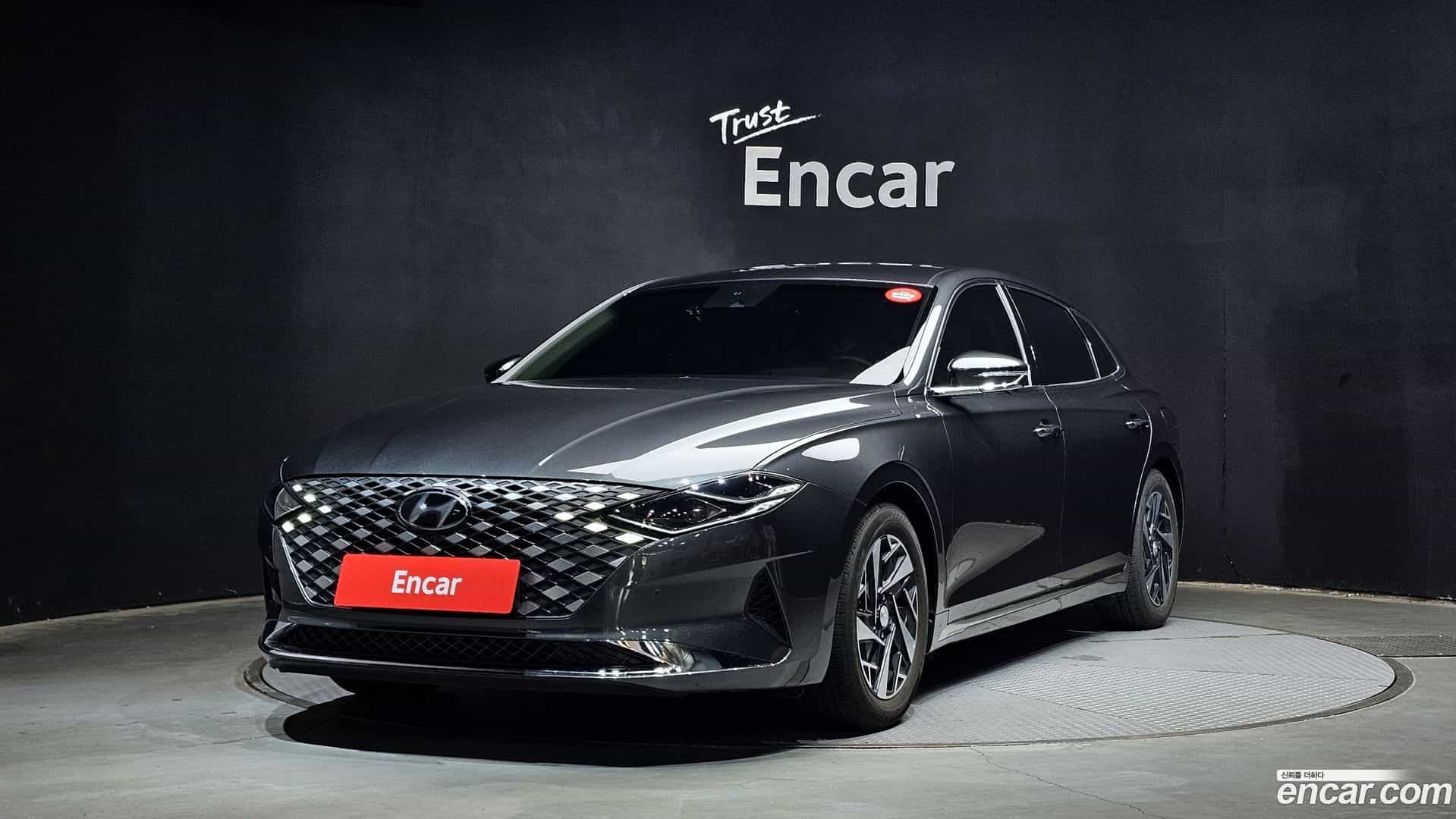 Grandeur Hyundai 2022.4-OUTER-001