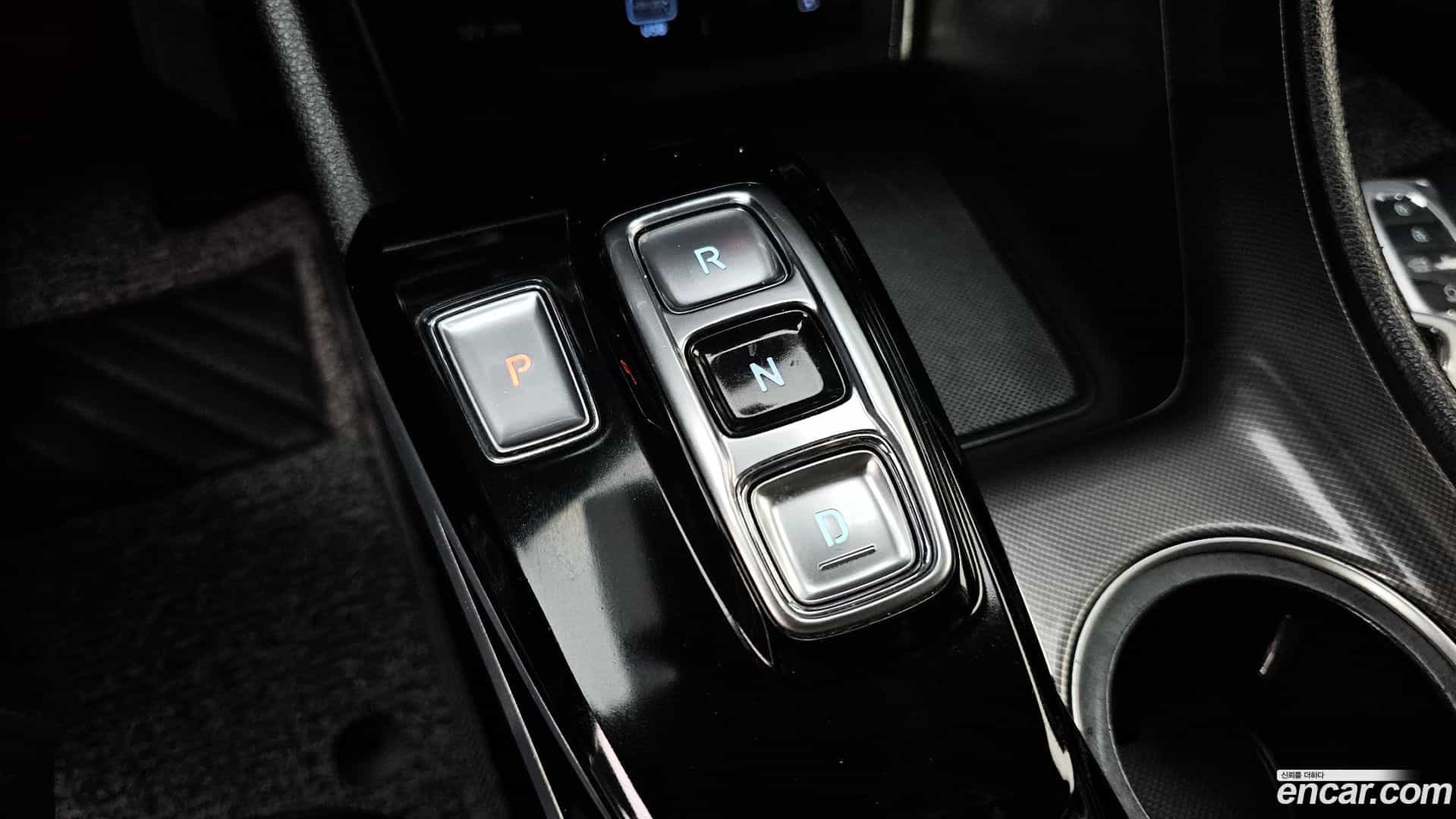 Sonata Hyundai 2022.2-INNER-009