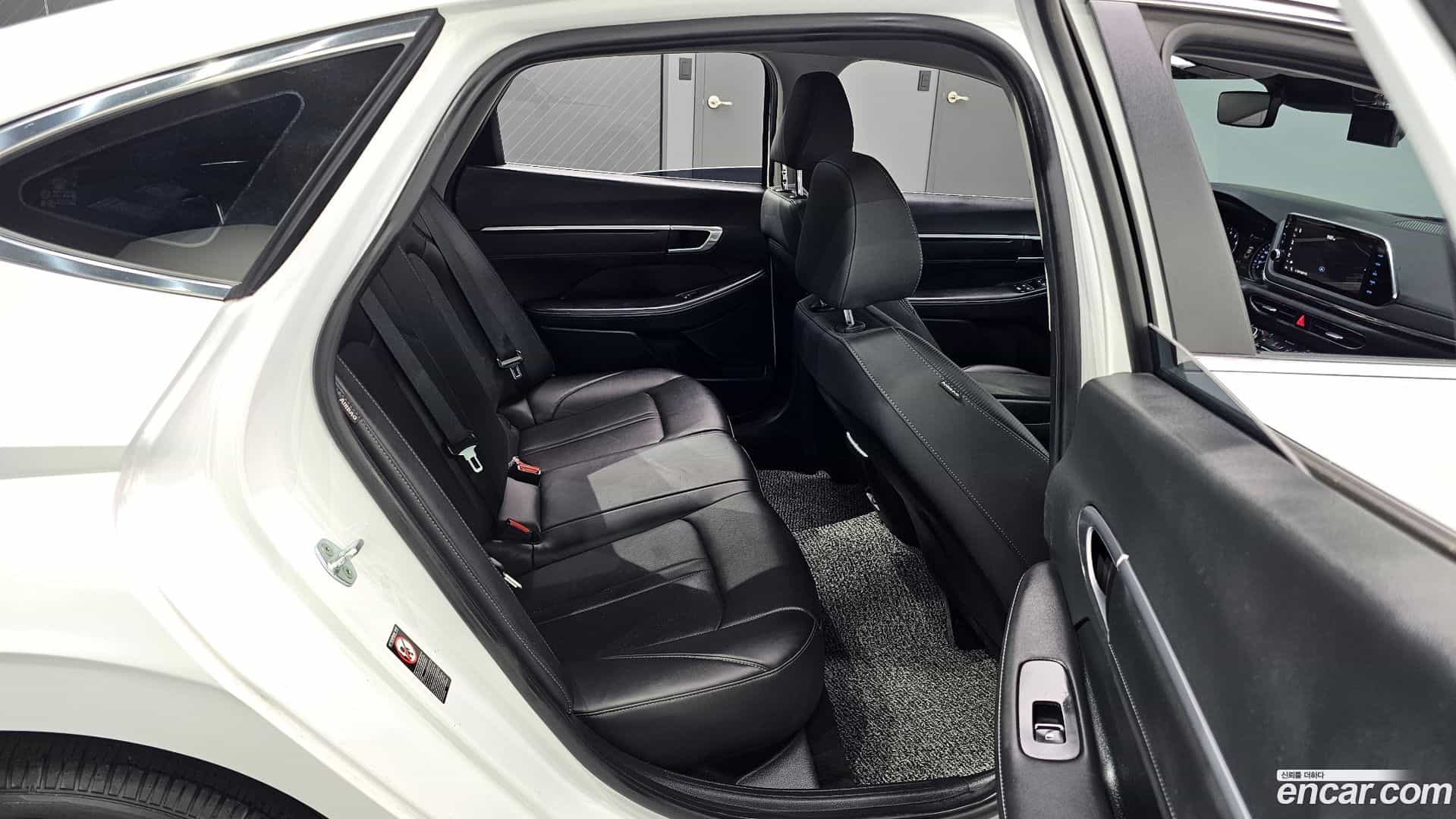 Sonata Hyundai 2022.2-OPTION-015