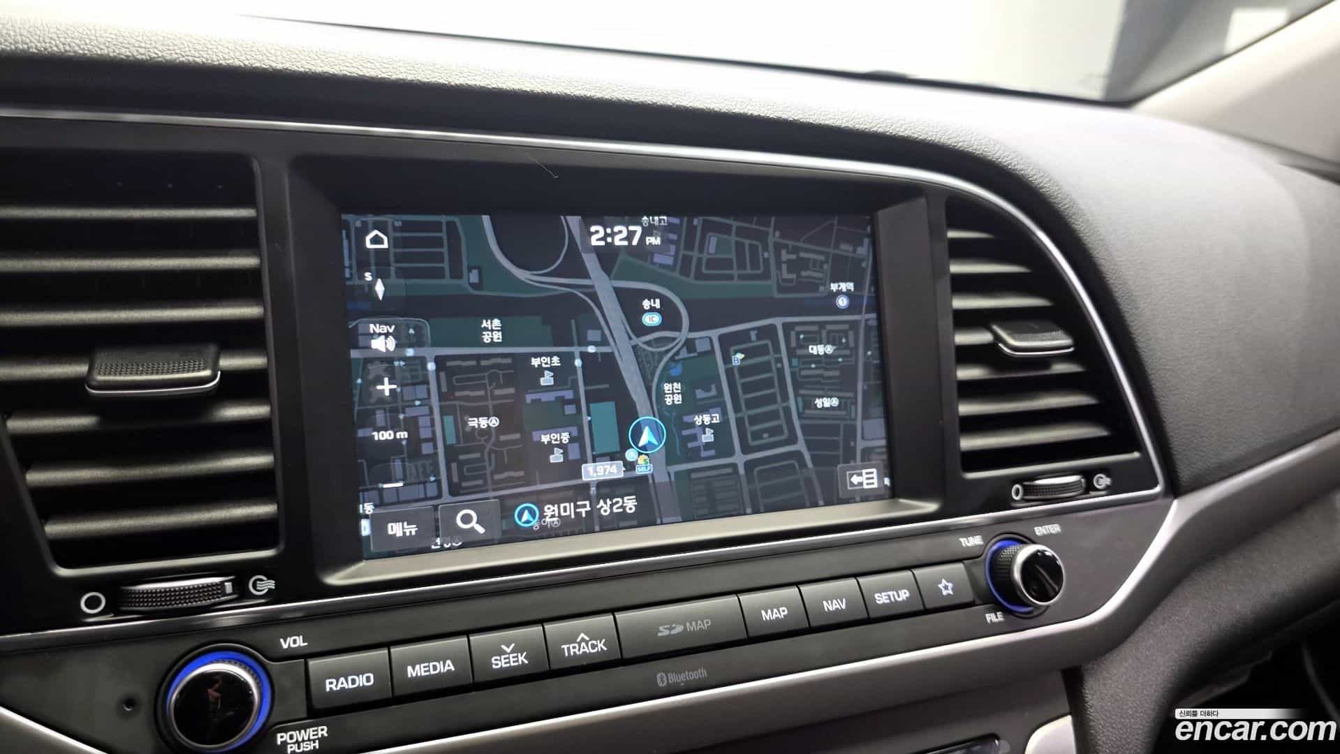 AVANTE Hyundai 2018.0-OPTION-019