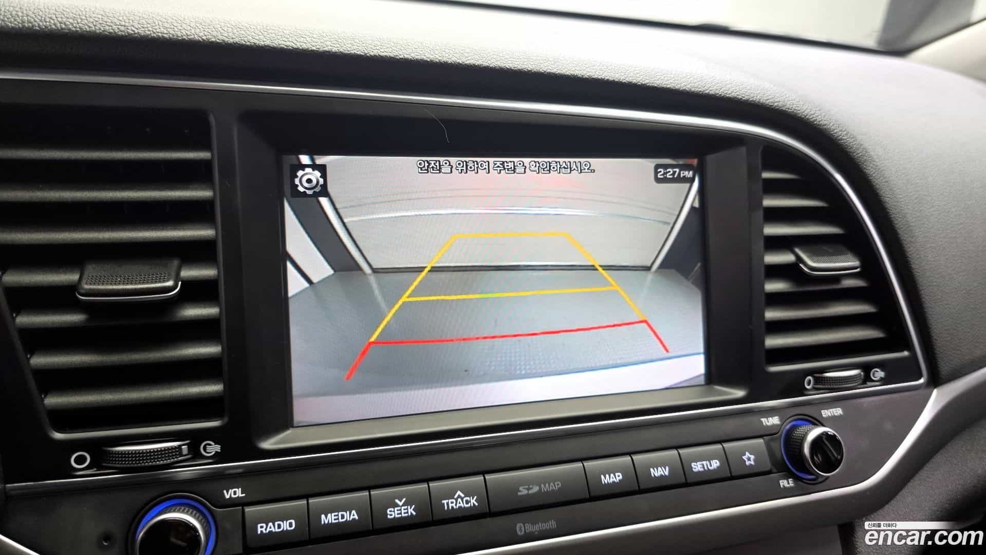 AVANTE Hyundai 2018.0-OPTION-020
