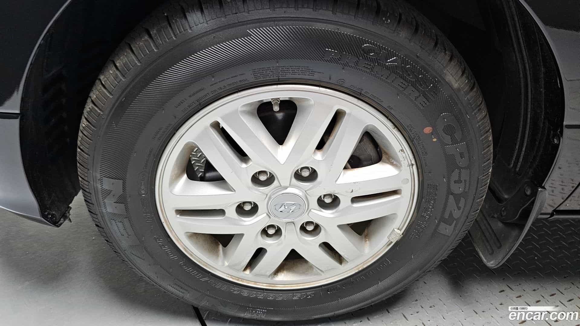 Starex Hyundai 2018.4-OUTER-005