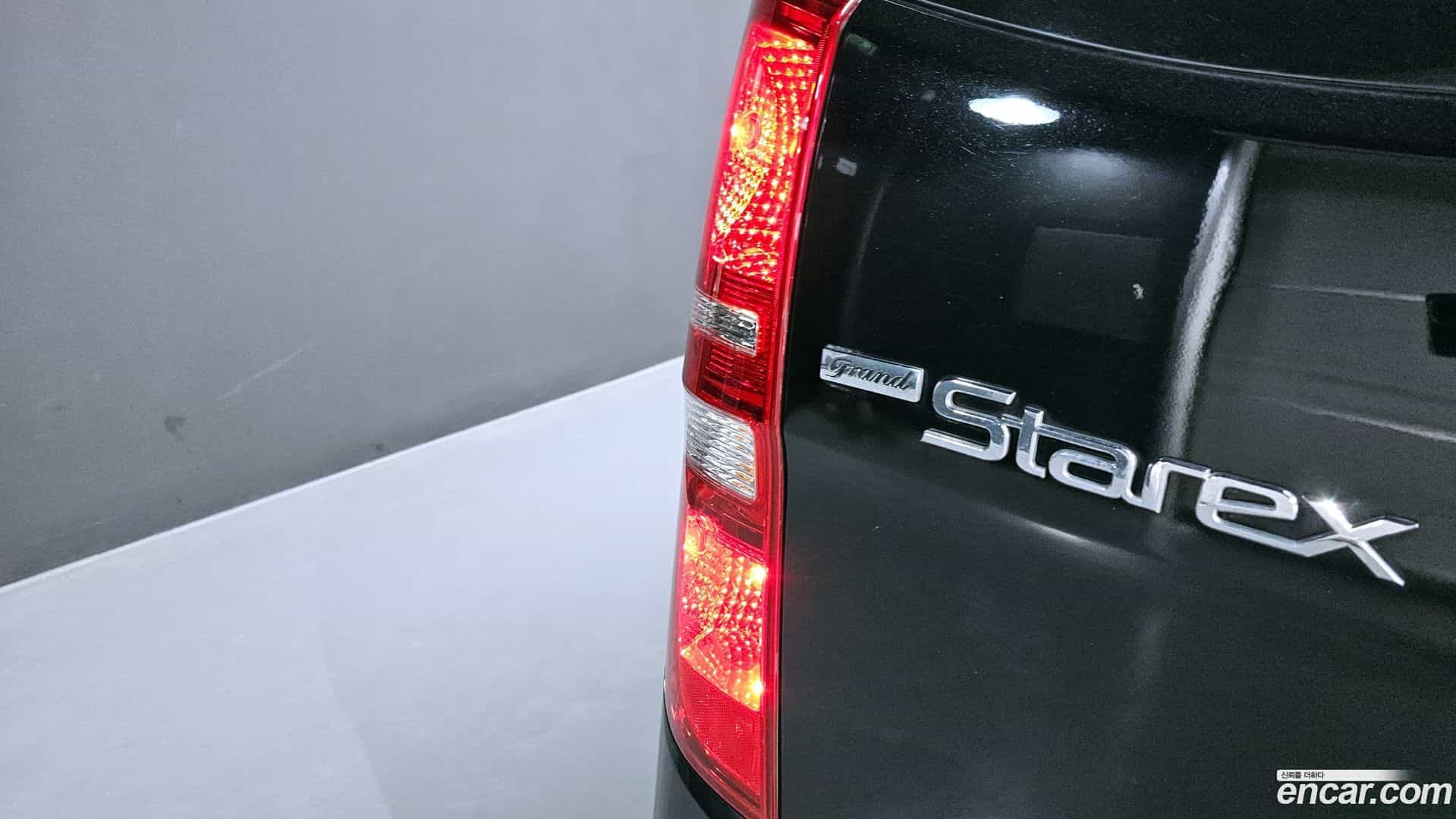 Starex Hyundai 2018.4-OUTER-033