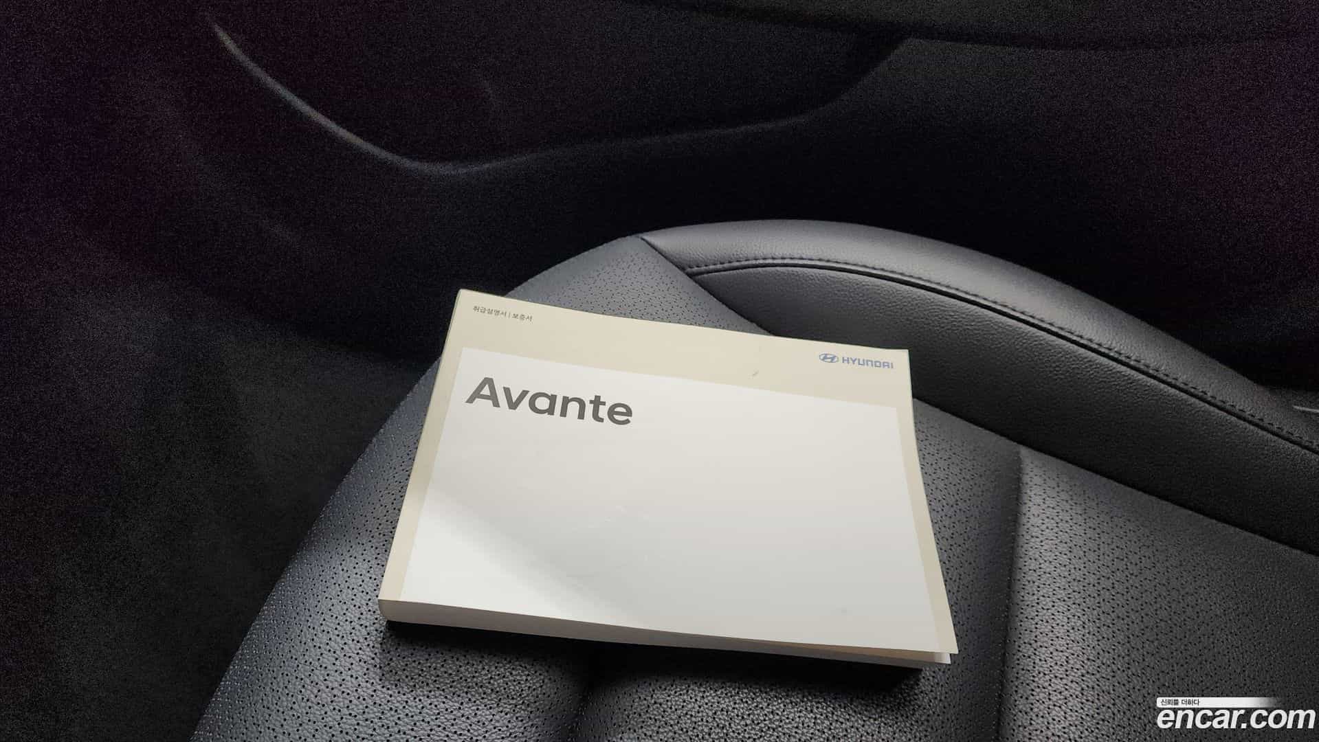 AVANTE Hyundai 2018.0-OPTION-020
