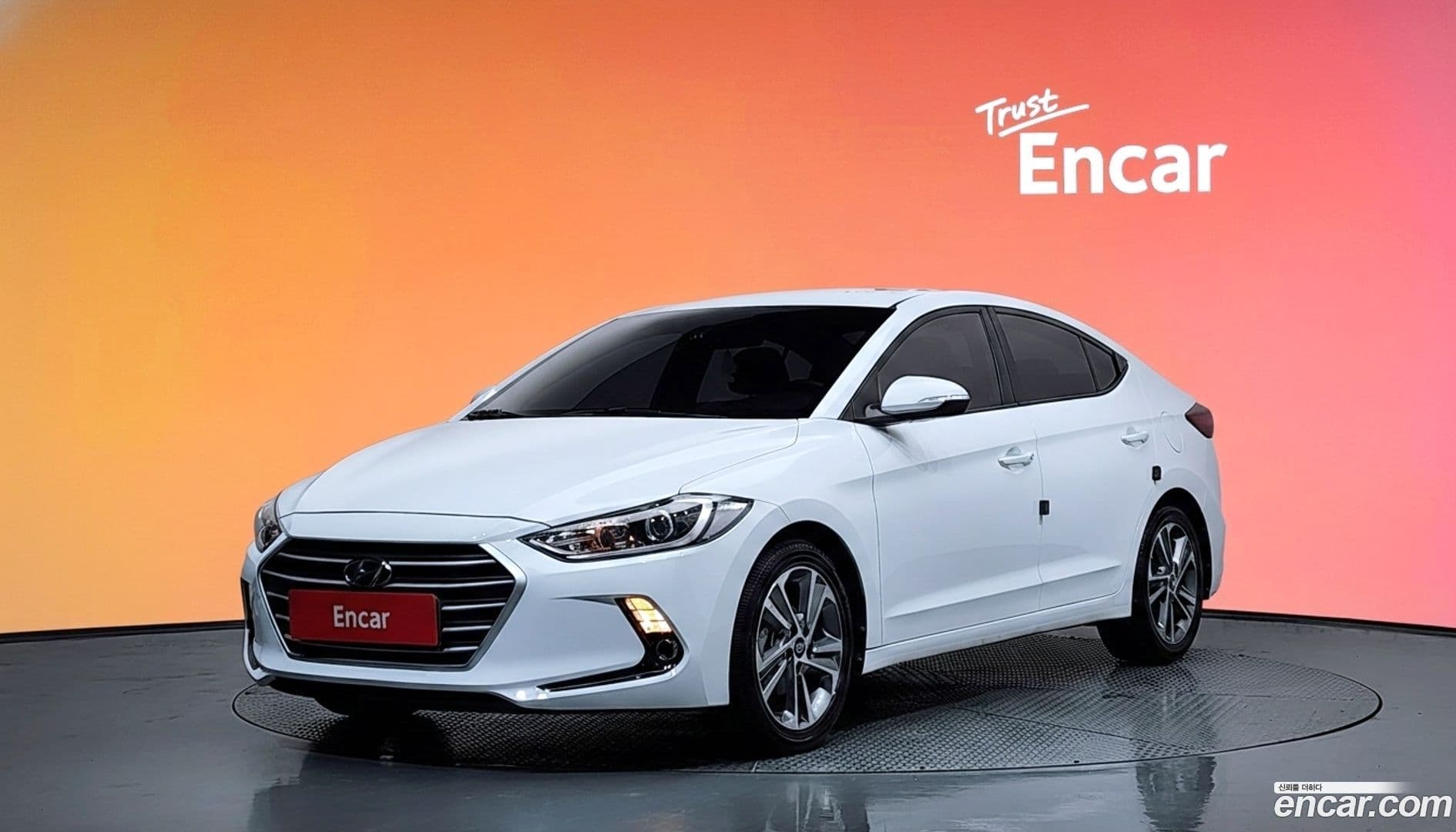 Main__Slider__Photo:AVANTE Hyundai 2018.0-0