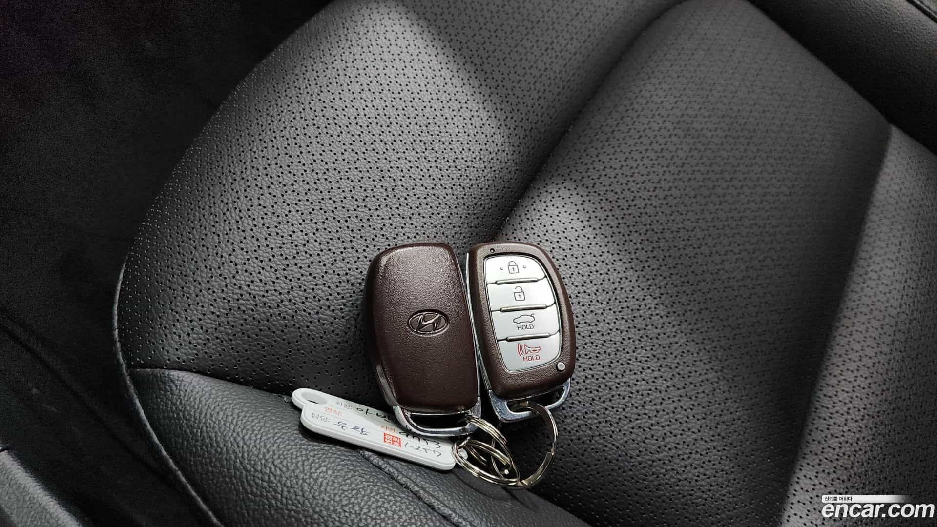 AVANTE Hyundai 2018.1-OPTION-020