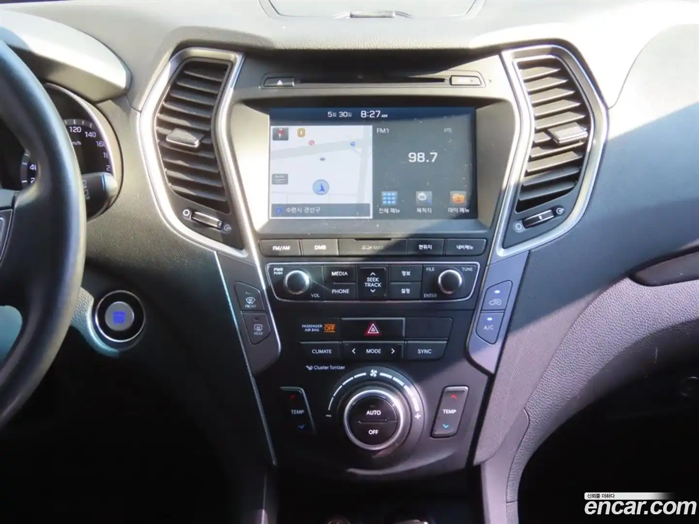 Santafe Hyundai 2017.2-OPTION-016