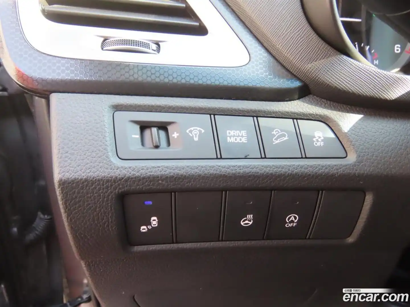 Santafe Hyundai 2017.2-OPTION-019